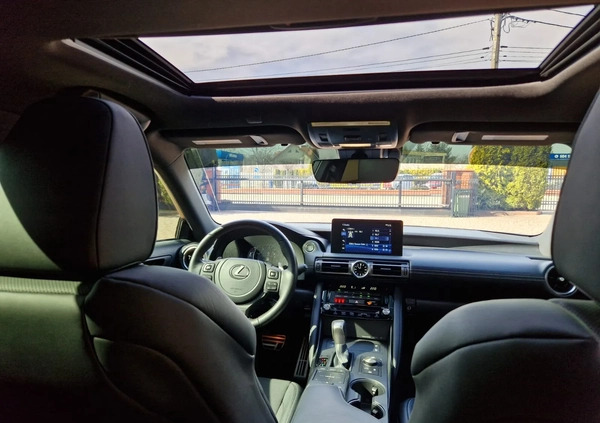 Lexus IS cena 246000 przebieg: 12485, rok produkcji 2021 z Tarnów małe 191